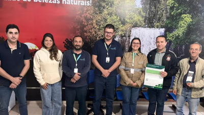 Imagem da notícia Prefeito Ivan Xixi recebe equipe da Casa dos Ventos e acompanha avanço do Projeto Solar Paraíso em Pouso Alto